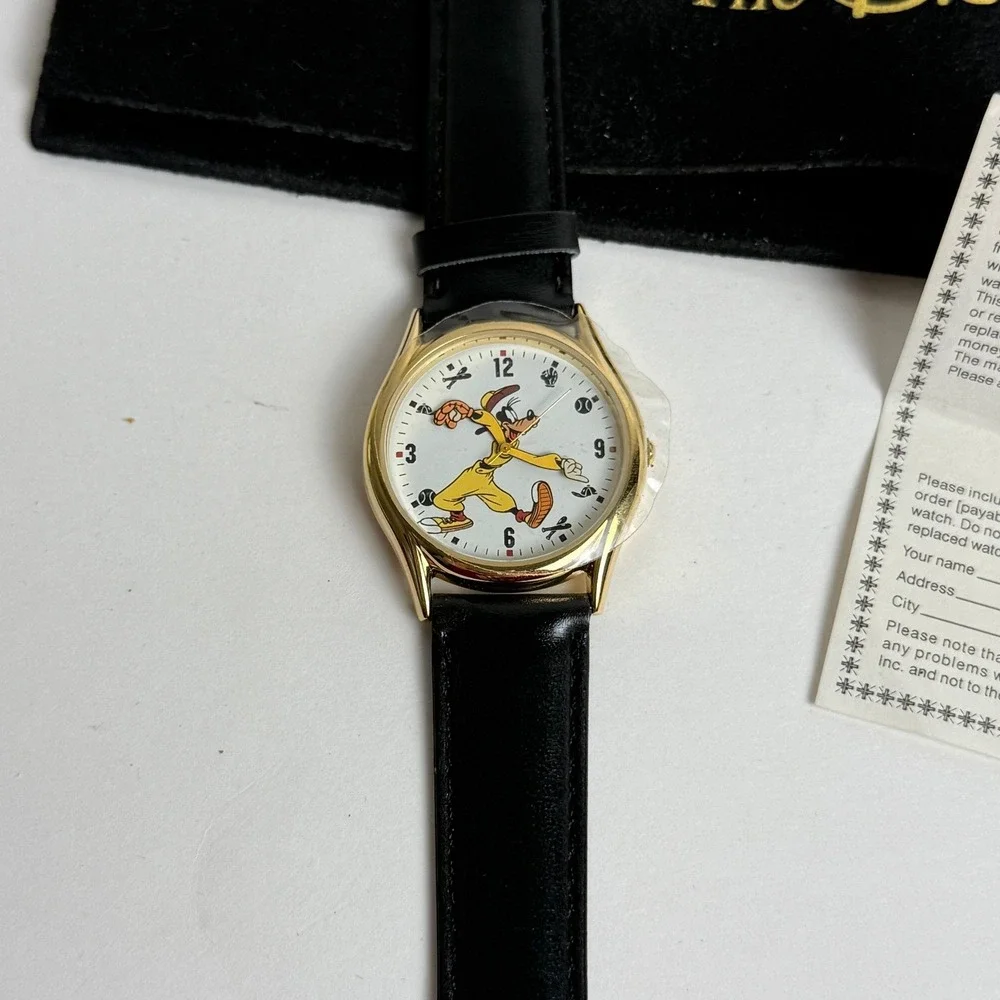 Disney‎ Channel Goofy Special Edition Watch Black Leather Band Gold Tone New